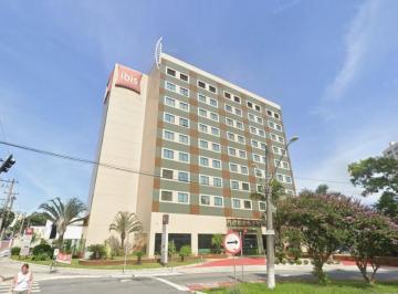 2 Apartamentos, 46,80m² cada, Ibis Hotel, Taubaté/SP - Foto [1] · 2 Apartamentos, 46,80m² cada, Ibis Hotel, Taubaté/SP