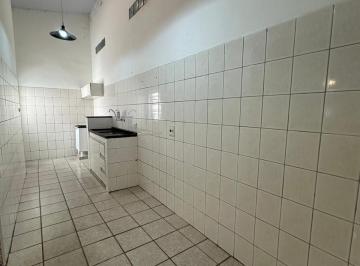 Casa · 2 Quartos · 3 Vagas · Casa em Vila Machado, Jacareí/SP de 0m² 2 quartos para locação R$ 1.900,00/mes