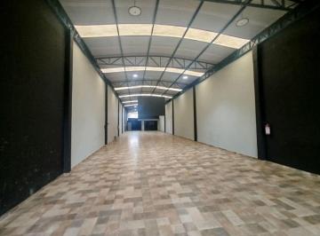 Comercial · 400m² · 4 Vagas · Galpão em Centro, Suzano/SP de 400m² para locação R$ 10.605,00/mes