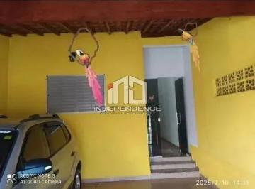 Casa térrea no Jardim Americano. 2 dormitórios sendo um suíte, área de lazer cob · Casa em Jardim Americano, São José dos Campos/SP de 140m² 2 quartos à venda por R$ 375.000,00