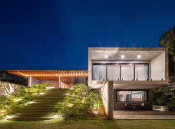 Casa · 900m² · 4 Quartos · 8 Vagas · Casa em Jardim Torino, Cotia/SP de 900m² 4 quartos à venda por R$ 24.000.000,00 ou para locação R$ 1