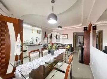 Casa ideal para quem precisa de quintal, com 2 quartos, sendo 1 suíte com closet · Casa em Jardim Torrão de Ouro, São José dos Campos/SP de 270m² 2 quartos à venda por R$ 630.000,00