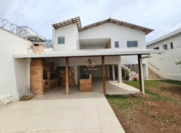 Casa · 288m² · 4 Quartos · Casa em Lundcea, Lagoa Santa/MG de 288m² 4 quartos à venda por R$ 1.350.000,00