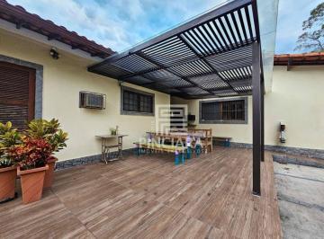 Casa en Venda de 4 quartos Vila Progresso · Casa em Vila Progresso, Niterói/RJ de 450m² 4 quartos à venda por R$ 1.000.000,00