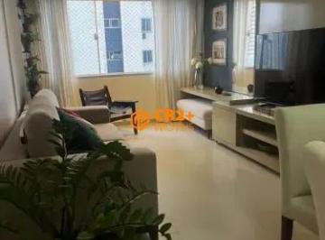 Apartamento · 72m² · 2 Quartos · 1 Vaga · Vendo Apartamento 72m² totalmente reformado e pronto para uso em excelente local