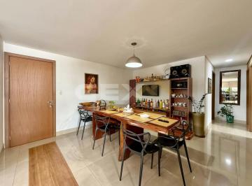 Apartamento · 90m² · 3 Quartos · 2 Vagas · Apartamento à Venda com 03 Quartos no Centro de Divinópolis MG.