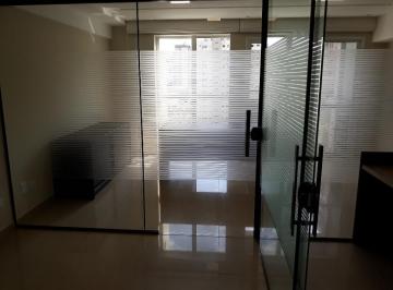 Comercial · 42m² · 1 Vaga · SALA COMERCIAL NO CENTRO