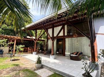 Casa · 190m² · 4 Quartos · 3 Vagas · Casa Alto Padrão | Condomínio Busca vida