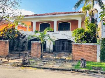 Casa de 3 quartos, Águas de São Pedro · CASA 3 dormitórios - Águas de São Pedro
