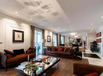 Apartamento de 4 quartos, São Paulo · Apartamento para venda em Indianópolis com 4 quartos, sendo 3 suítes, 250m²
