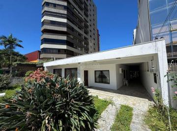 Casa · 891m² · 3 Quartos · 3 Vagas · CASA AMPLA NO CENTRO DE ITAJAÍ