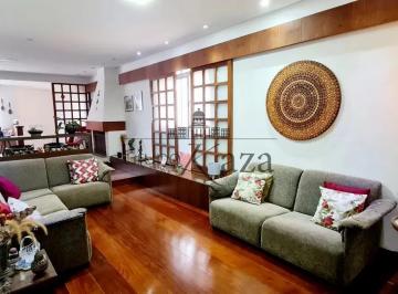 Casa · 360m² · 4 Quartos · 3 Vagas · Oportunidade - Casa Sobrado - Jardim Esplanada II - 4 Dormitórios - 291m².