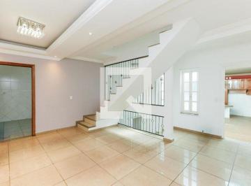 Casa · 275m² · 2 Quartos · 3 Vagas · Casa para Aluguel - Flamengo, 2 Quartos, 275 m² - Contagem
