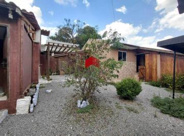 Casa · 64m² · 2 Quartos · 2 Vagas · Casa com 64m² 2 quartos, para aluguel, no bairro Campina do Taquaral em São José dos Pinhais