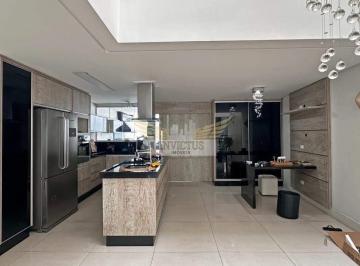 Casa · 255m² · 3 Quartos · 3 Vagas · Sobrado com 3 Quartos para Alugar, 255m² - Silveira, Santo André/SP.