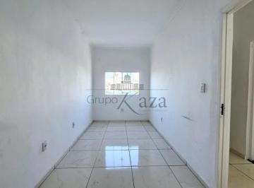 Casa · 144m² · 2 Quartos · 6 Vagas · Oportunidade - Sobrado - Villa Branca - 2 Dormitórios - 70m².