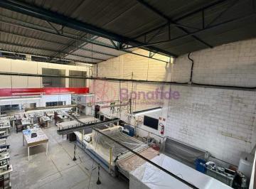 Comercial · 700m² · 1 Vaga · Galpão para LOCAÇÃO, localizado no bairro da VILA ARENS II, na cidade de Jundiaí/SP.