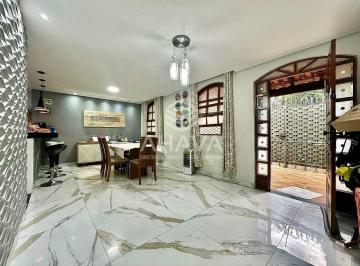 Casa · 257m² · 4 Quartos · 4 Vagas · Casa com 4 Quartos sendo 2 suítes à Venda, 360m², 4 Vagas, Itapoã, próximo à Avenida Dom Pedro I.