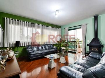 Apartamento · 222m² · 4 Quartos · 3 Vagas · Apartamento para venda em Moema com 4 quartos, sendo 3 suítes, 3 vagas com 222m²!!