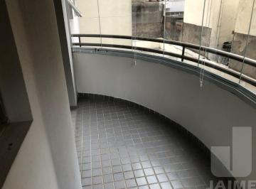 Apartamento · 55m² · 2 Quartos · 1 Vaga · Excelente Localização na Rua Tupi, Próximo ao Parque Buenos Aires