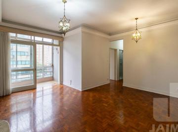 Apartamento · 97m² · 3 Quartos · 1 Vaga · Apartamento todo no original, 3 dormitórios sendo 1 suíte e 1 vaga, próximo ao Shopping.