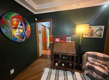 Casa · 300m² · 3 Quartos · 4 Vagas · Linda Casa na Vila Galvão, Conforto, Espaço e Qualidade de Vida!