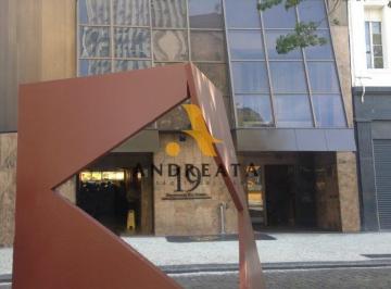 Comercial · 242m² · Aluguel de Sala Comercial, 242 m², por R$ 15.2 mil em Centro.