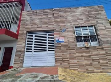 Casa · 140m² · 3 Quartos · Casa 3 Quartos: Conforto e Investimento Garantido