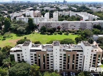 0715a414ec4d9533266db4f6c988f695fa90c544 · São 404m² de área útil na SQS 310
