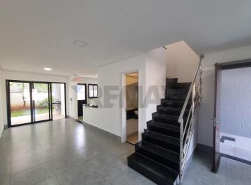 Casa · 117m² · 3 Quartos · 3 Vagas · Casa em cond. fechado com 3 suítes, 3 vagas em Vinhedo - SP