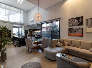 Casa · 237m² · 3 Quartos · 4 Vagas · Casa Condomínio com 3 quartos , 3 suítes, Condomínio Quinta Dos Ventos, Vila do Golf.