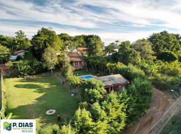 Rural · 3000m² · 4 Quartos · 2 Vagas · "Chácara para Temporada ou Moradia em Pinhalzinho — Aconchego no Campo"