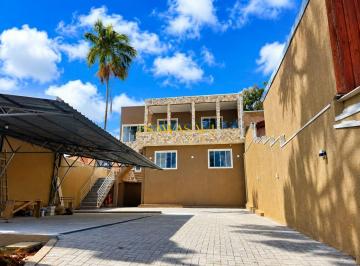 Apartamento · 196m² · 3 Quartos · 2 Vagas · Apartamento para Locação
