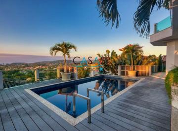 Casa · 470m² · 5 Quartos · 3 Vagas · Excelente casa 5 quartos em condomínio com acesso à areia da Praia de Geribá Armação de Búzios