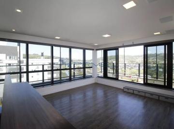 Apartamento · 128m² · 2 Quartos · 2 Vagas · Cobertura desocupada - semimobiliada