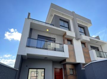 Casa · 206m² · 3 Quartos · 4 Vagas · Triplex interno com entrada individual 