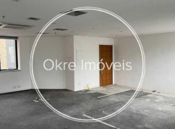Comercial · 70m² · 2 Vagas · Conjunto Comercial Itaim