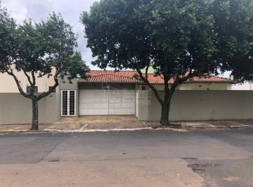 Casa · 193m² · 3 Quartos · 1 Vaga · Casa para alugar em Vila Harmonia de 193.00m² com 3 Quartos, 1 Suite e 1 Garagem