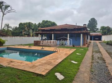 Terreno · 234m² · 3 Quartos · 6 Vagas · Chácara para alugar em Parque Monte Bianco de 234.00m² com 3 Quartos e 6 Garagens