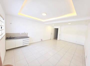 Comercial · 33m² · Sala Comercial para alugar em Vila Vianelo de 33.00m²