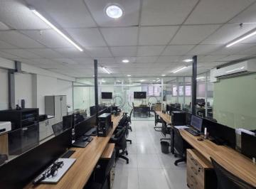 Comercial · 100m² · 1 Vaga · Sala Comercial para alugar em Vila Monteiro de 100.00m² com 1 Garagem