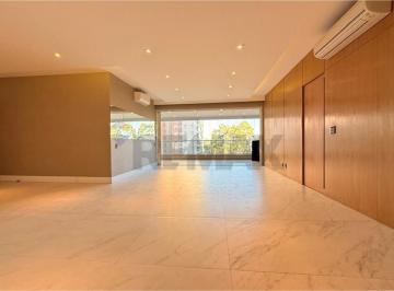 Apartamento · 228m² · 4 Quartos · 4 Vagas · Apartamento para alugar em Tamboré de 228.00m² com 4 Quartos, 3 Suites e 4 Garagens