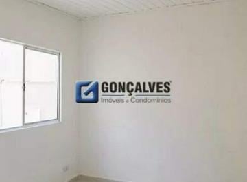 Casa · 50m² · 1 Quarto · 1 Vaga · Casa para Aluguel em Santo André (Jardim Cristiane) | 1 Quarto, 1 Vaga e Área de Serviço