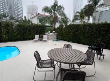 Casa · 270m² · 3 Quartos · 4 Vagas · Casa Mobiliada com piscina - 270 m² - Condominio Fechado na Praia Brava - Itajaí