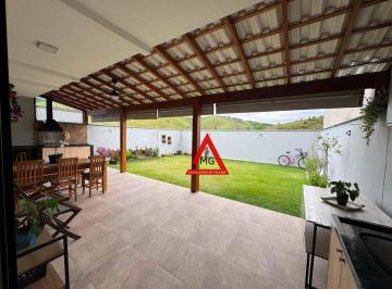 aaa4ece83b8ea96d29493651d12e3c1cf6bfa09f · CASA Á VENDA COM 3 QUARTOS, SENDO UMA SUÍTE NO BAIRRO JD CALIFÓRNIA EM ITAJUBÁ-MG