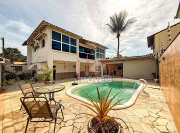 d2c589a62c36b31220b1eba932de96e5aae29760 · Casa com 3 dormitórios à venda, 280 m² por R$ 850.000,00 - Itaipu - Niterói/RJ