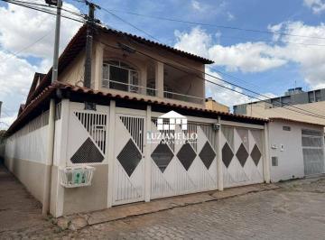 Fachada · QI 22 Sobrado com 4 dormitórios à venda, esquina, 180m² - Guará I - Guará/DF
