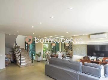 Casa · 411m² · 4 Quartos · 8 Vagas · Sobrado alto padrão no Jardim Têxtil, 04 suítes, 08 vagas, 10x25,30, 253 m² e 411 m² de área constru