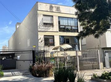 Apartamento · 76m² · 2 Quartos · 2 Vagas · Apartamento de 2 quartos, suíte e 2 vagas de garagem no bairro Petrópolis em POA