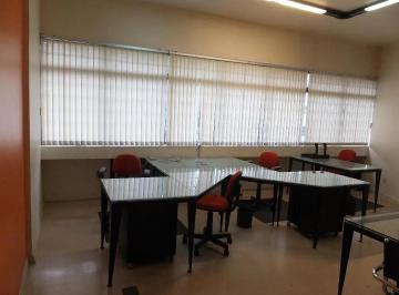 Comercial · 30m² · Sala coml. 30,25 m2 priv. João Abbott, Petropolis, mob, R$160 mil.